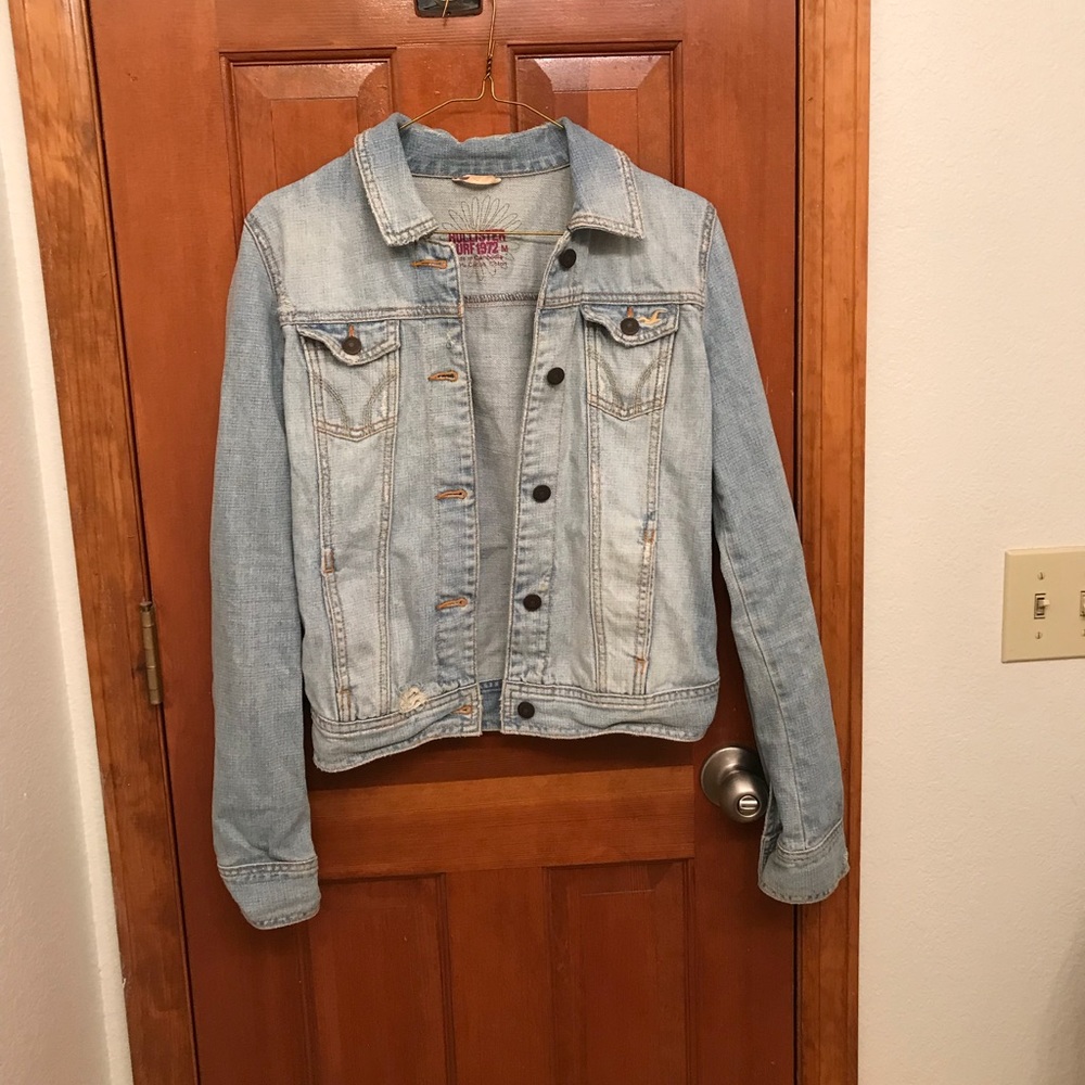 Light wash jean jacket